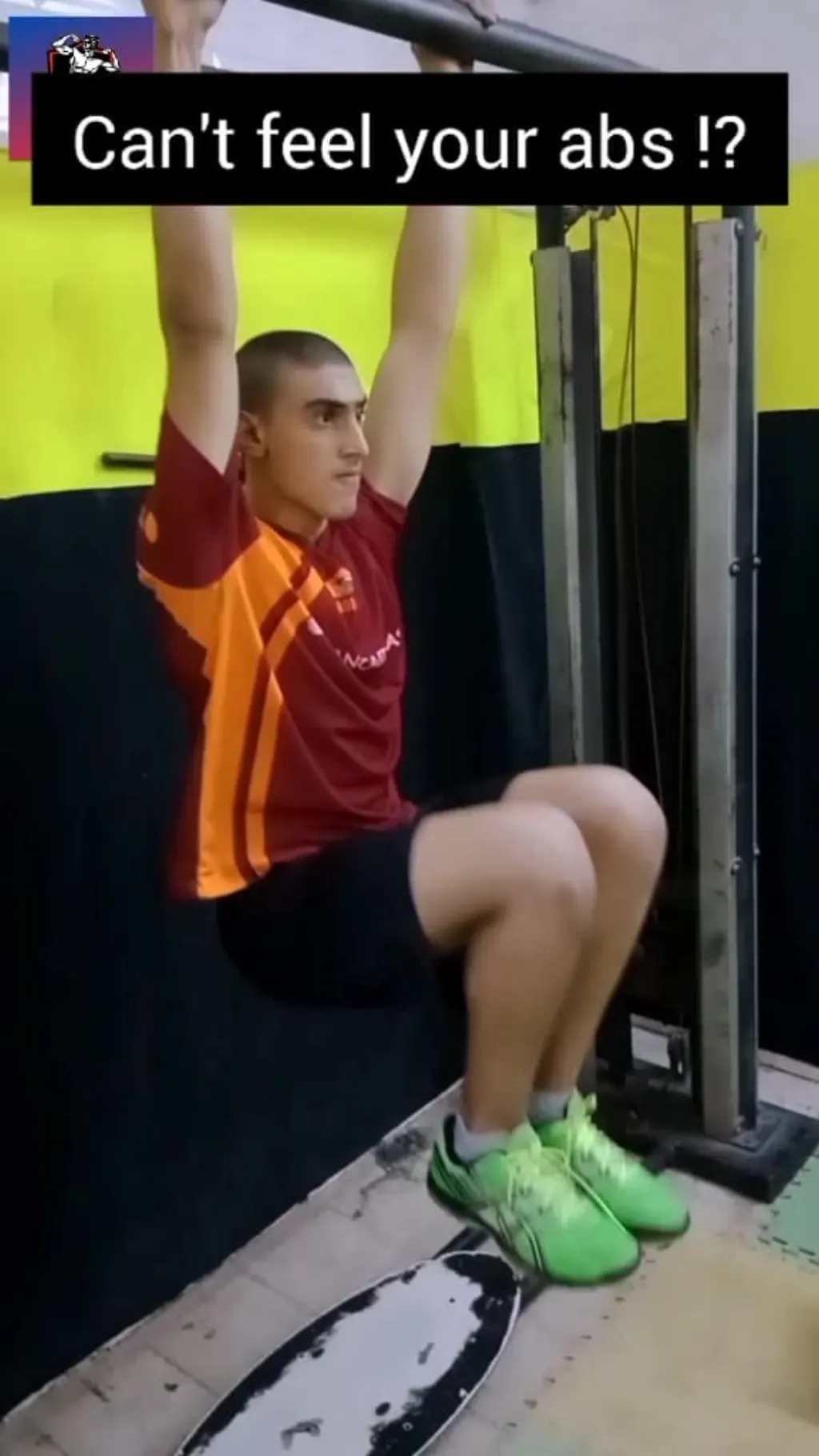 @benfredjmedsabri hanging leg raises #abdosautrement #abdosflash
