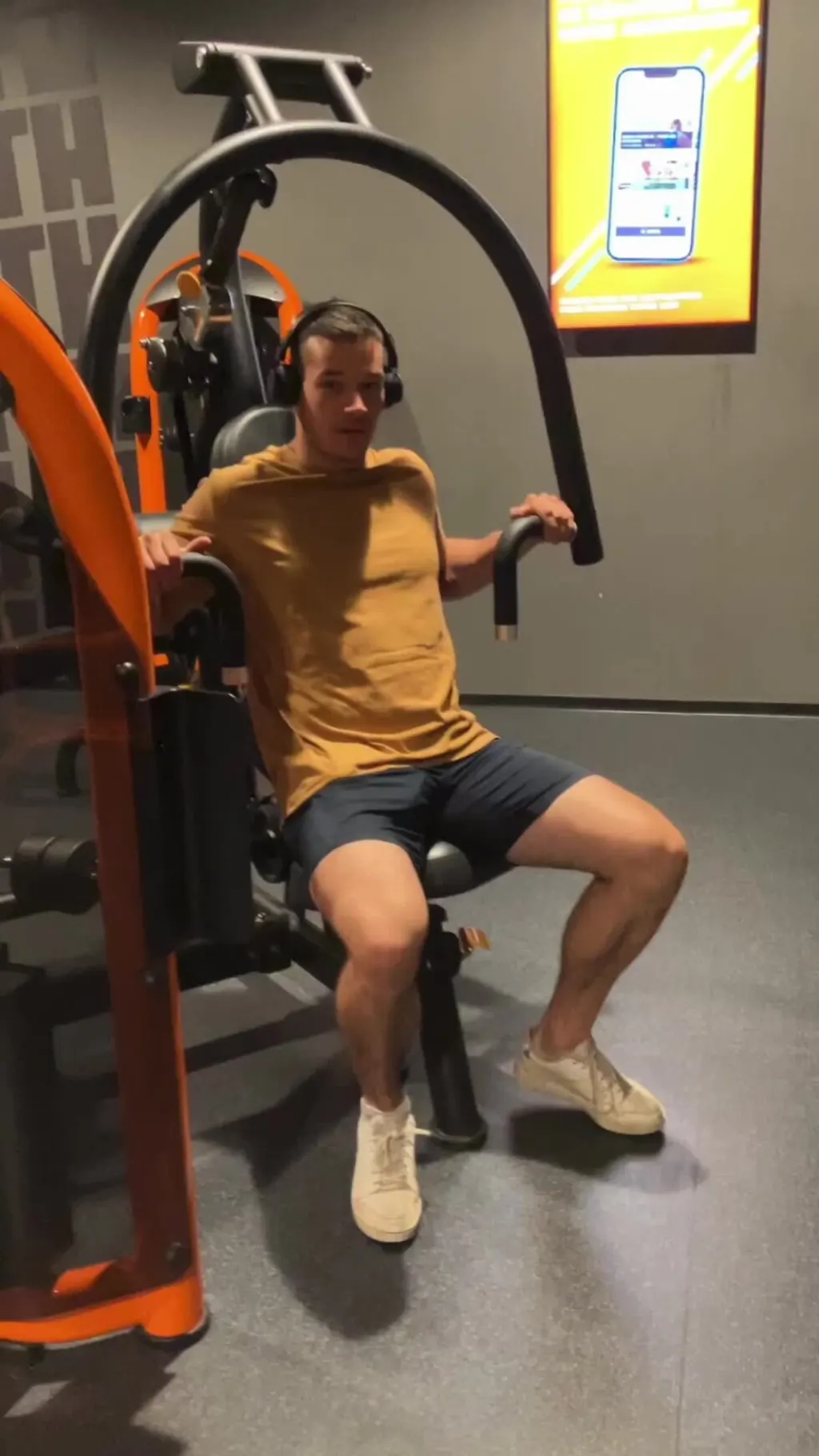 @theoo.lrt Méthode pour faire exploser tes pecs #chestworkout