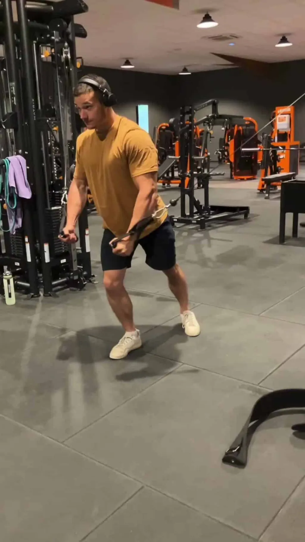 @theoo.lrt Séance pecs/triceps #seancepecs #seancetriceps