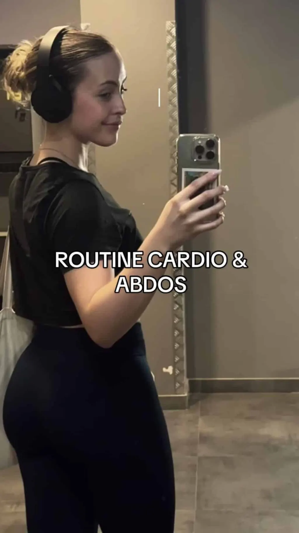 @just_juliettzz +bonne alimentation et c'est à poil sur la plage